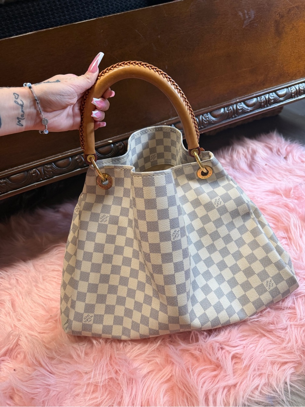 Louis Vuitton Beige Suede Shoulder Bag